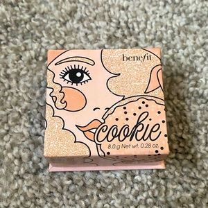 Benefit Cookie Highlighter
